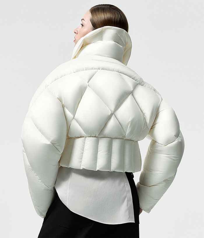 鹅毛羽绒服热潮来袭,究竟隐藏了哪些不为人知的秘密? 鹅毛羽绒服热潮来袭,究竟隐藏了哪些不为人知的秘密?