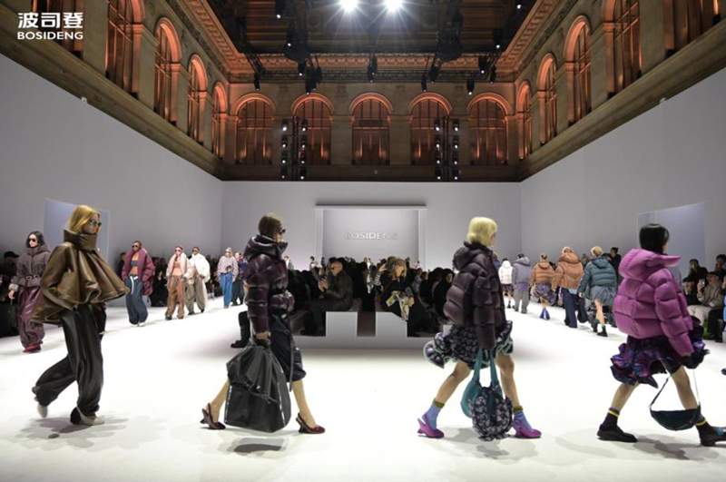 冬季保暖新选择，竟然能兼顾时尚与“情绪价值”！(图12)