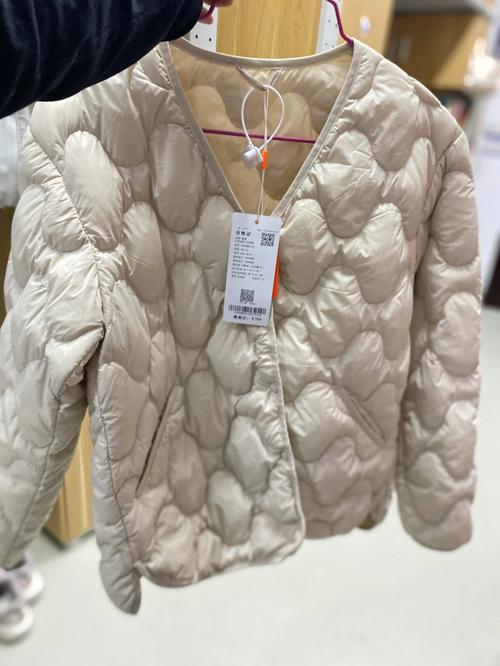 雪源生态鹅业羽绒内胆解析，轻薄保暖款2024推荐