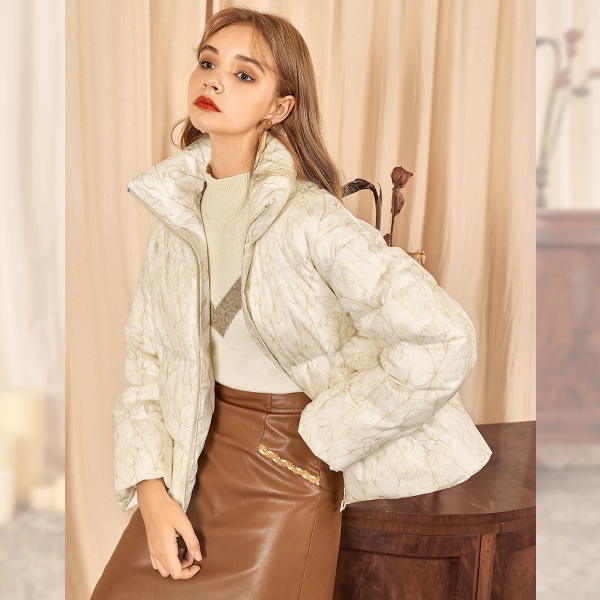 雪源生态鹅业新品发布 - 高品质羽绒服新品与冬季上新推荐(图2)